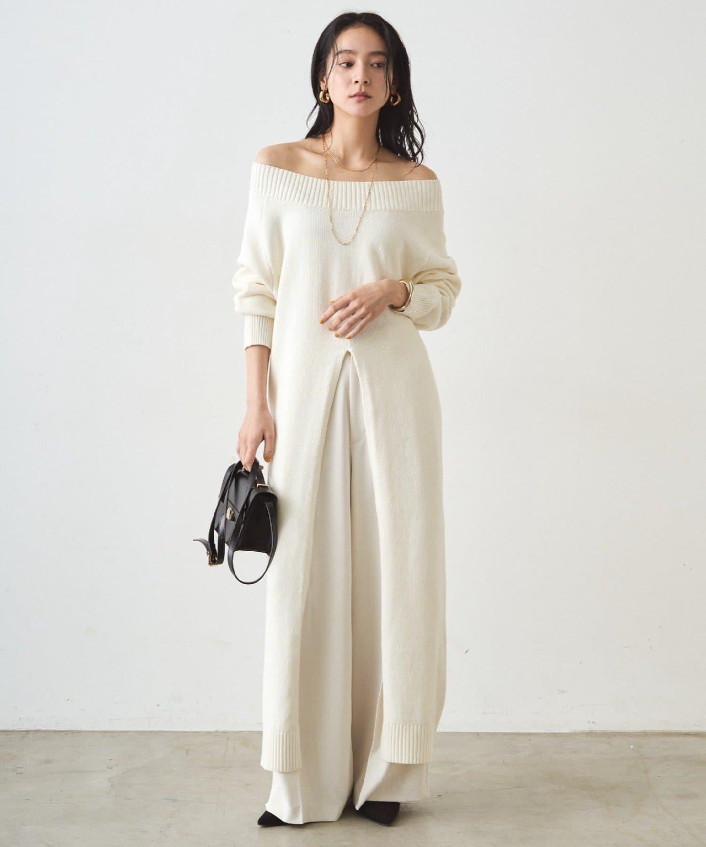 高開衩針織連衣裙