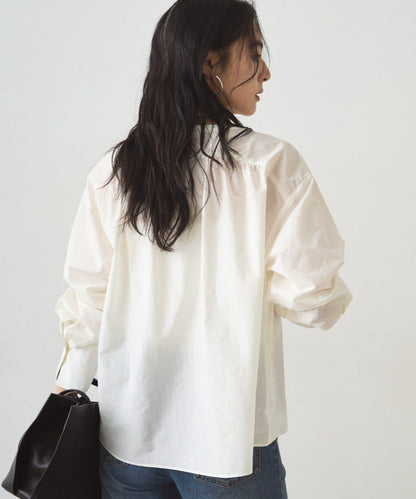 荷葉邊領口襯衫