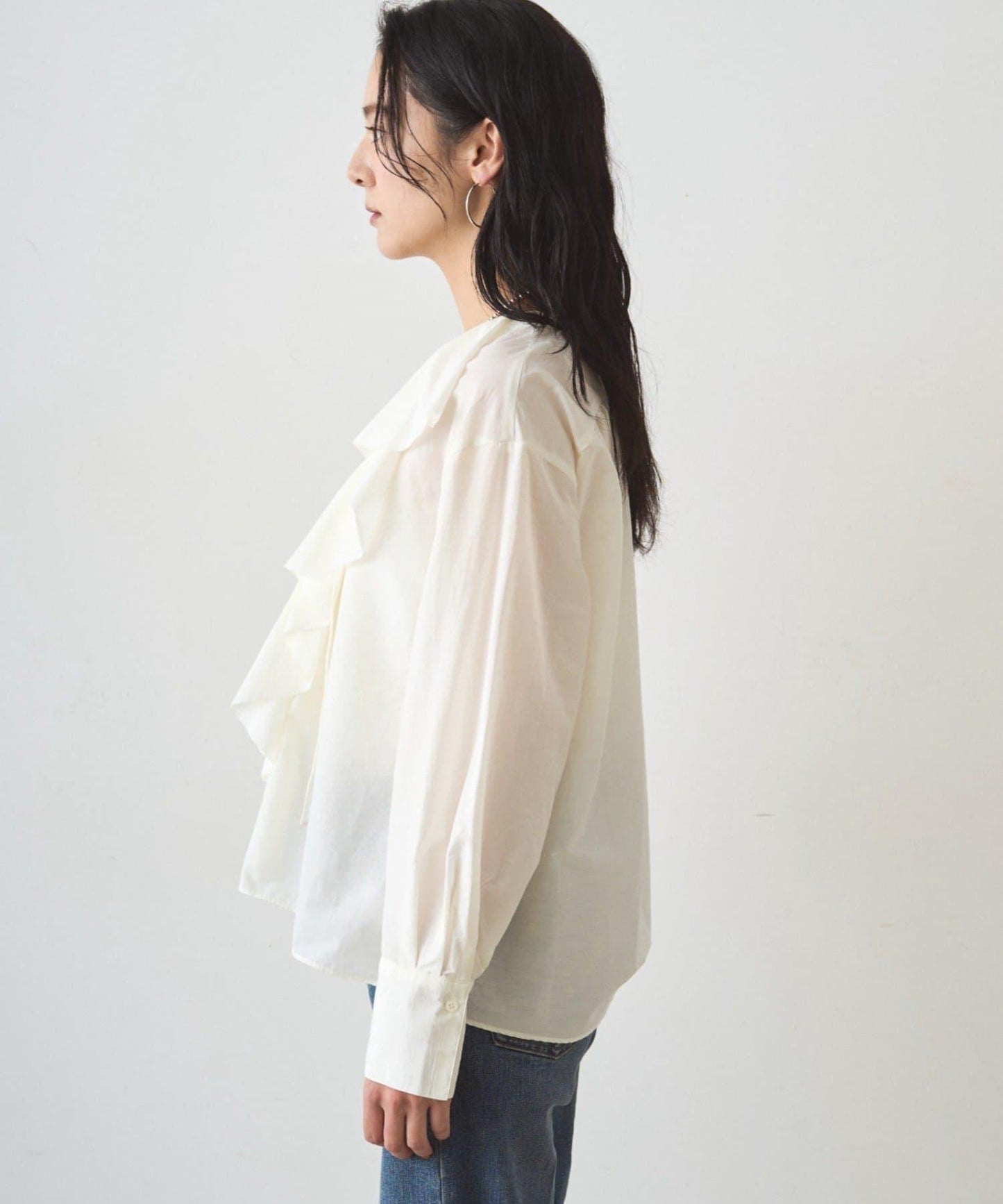 荷葉邊領口襯衫