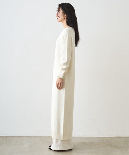 高開衩針織連衣裙