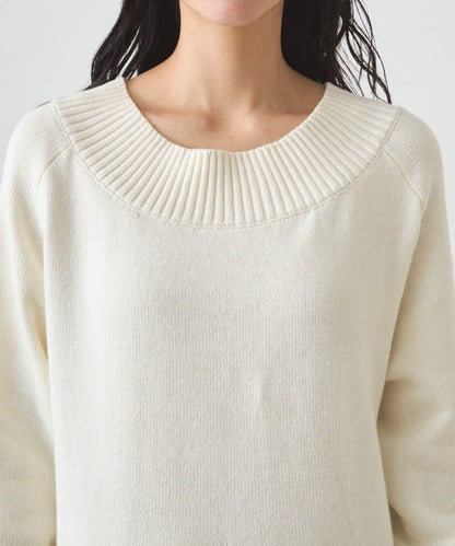 高開衩針織連衣裙