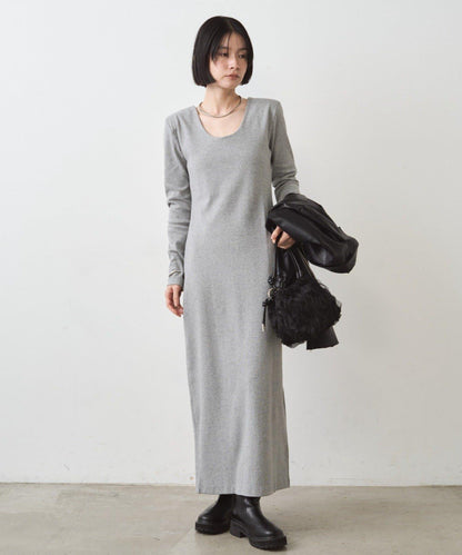 墊肩剪裁連衣裙