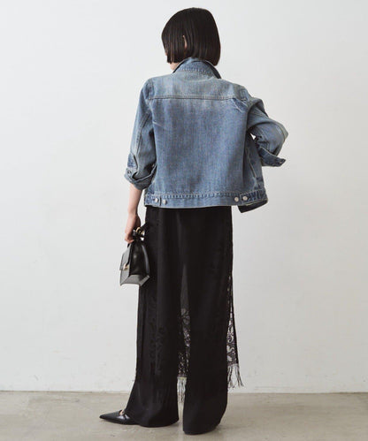 蕾絲吊帶連衣裙