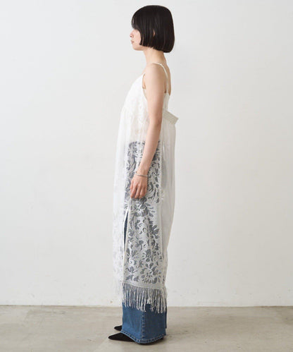 蕾絲吊帶連衣裙