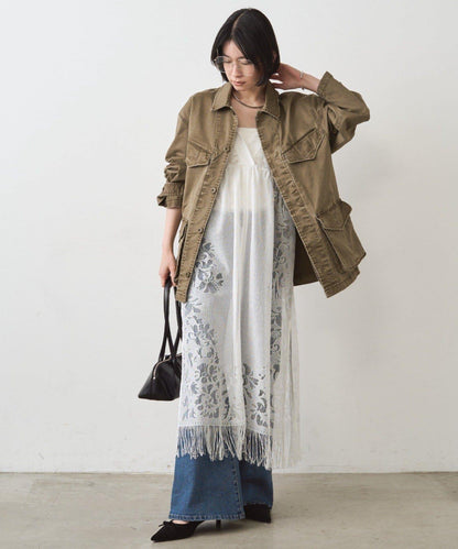 蕾絲吊帶連衣裙