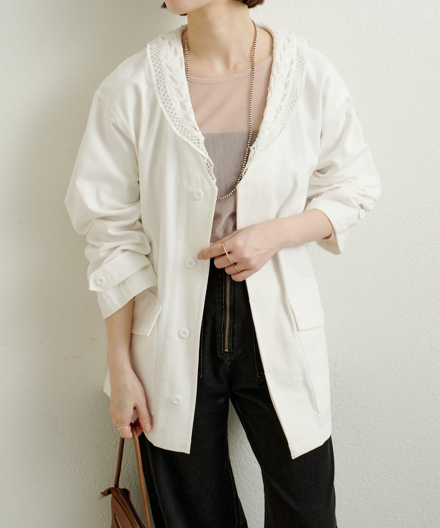 帶領口蕾絲裝飾軍旅風夾克