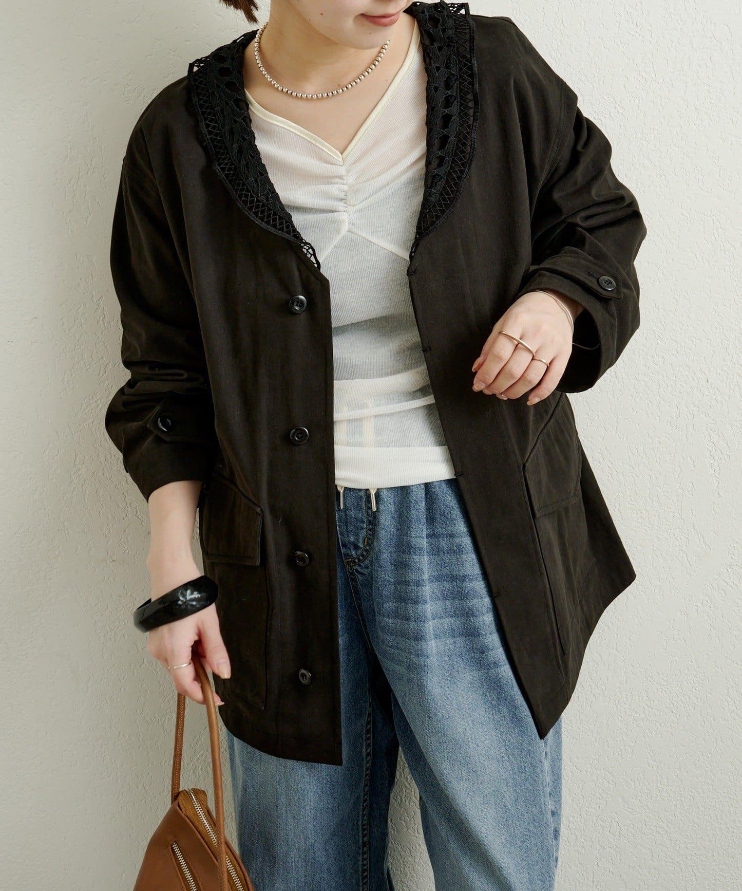 帶領口蕾絲裝飾軍旅風夾克