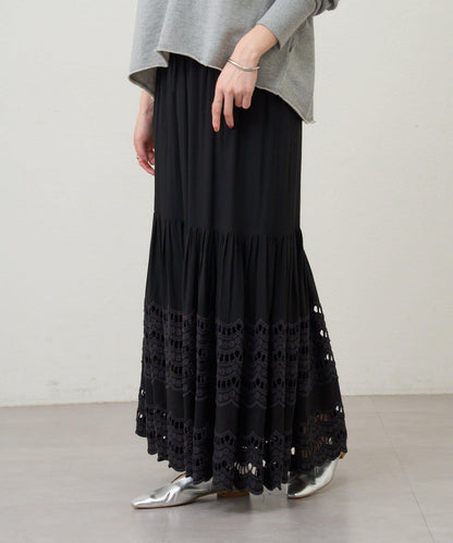 【26SS】波浪花邊蕾絲半身裙