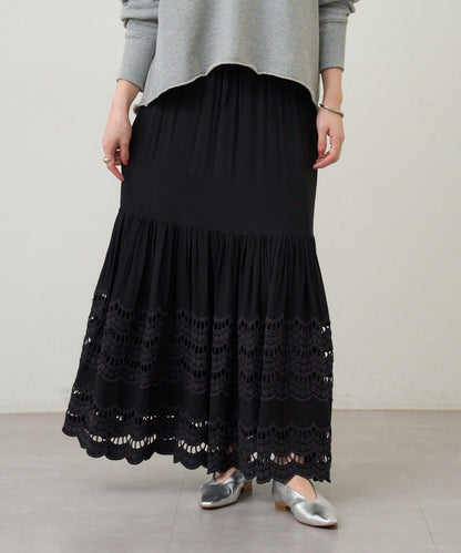 【26SS】波浪花邊蕾絲半身裙