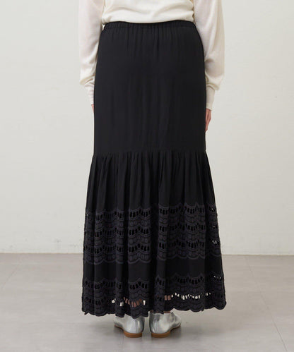 【26SS】波浪花邊蕾絲半身裙