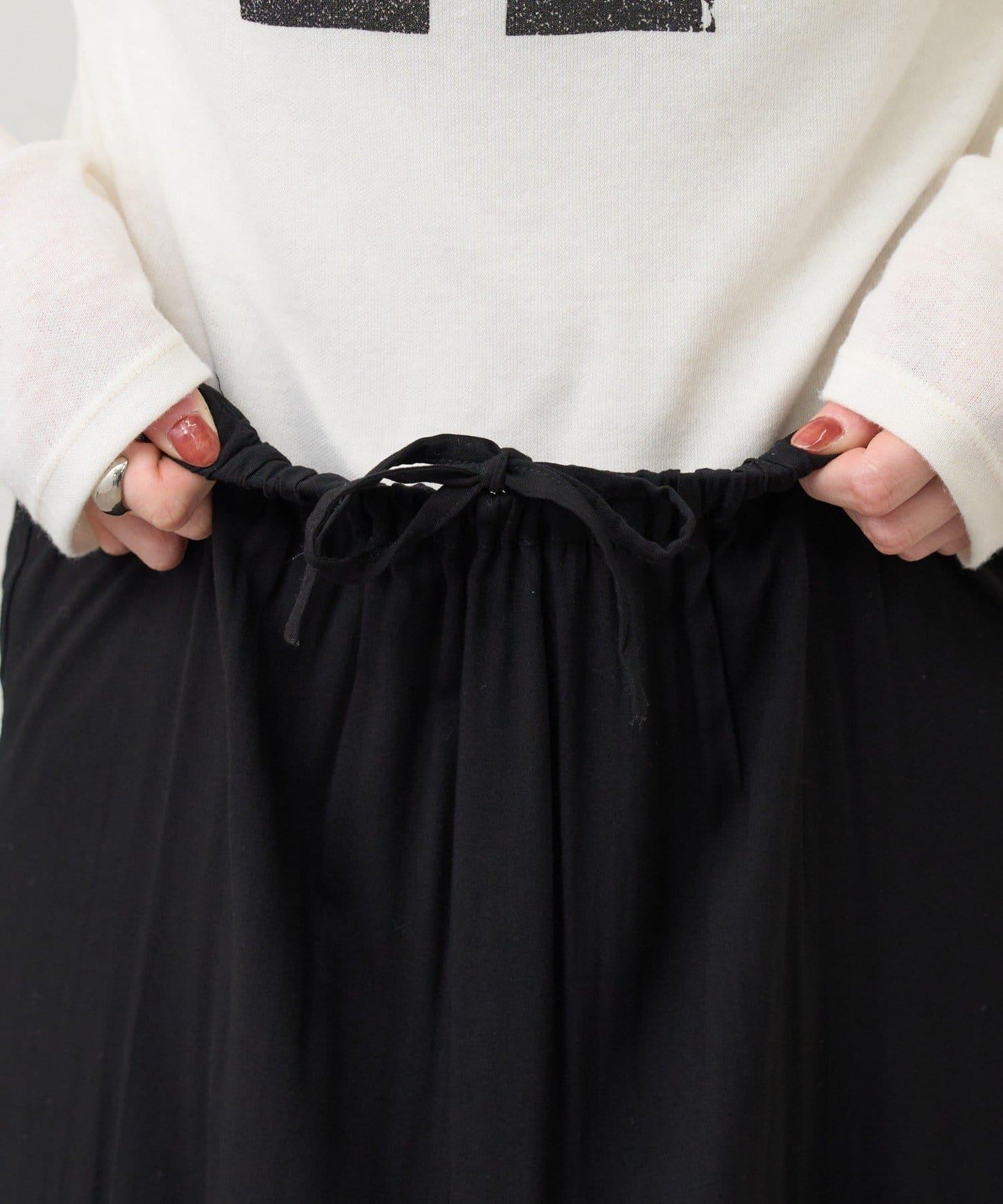 【26SS】波浪花邊蕾絲半身裙