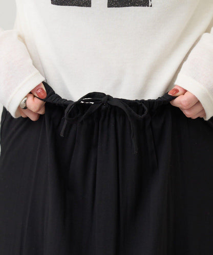 【26SS】波浪花邊蕾絲半身裙