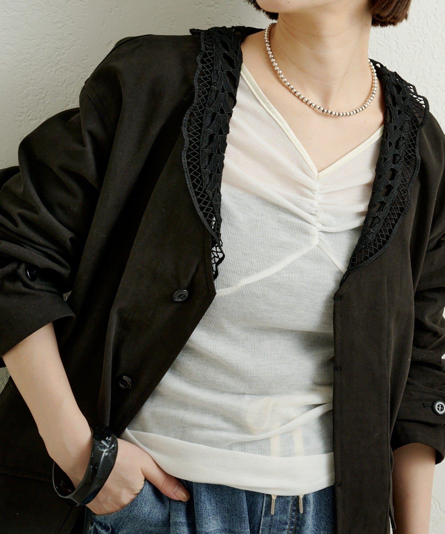 帶領口蕾絲裝飾軍旅風夾克