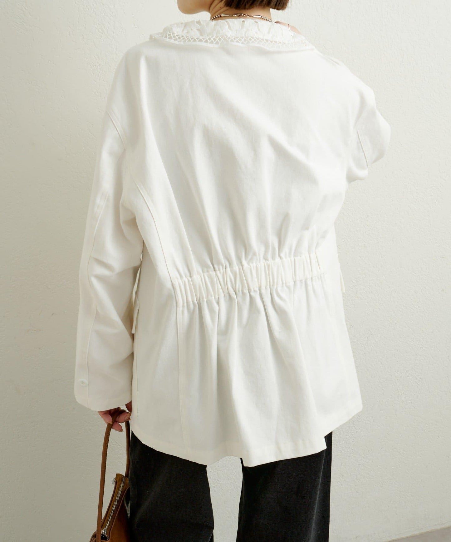 帶領口蕾絲裝飾軍旅風夾克