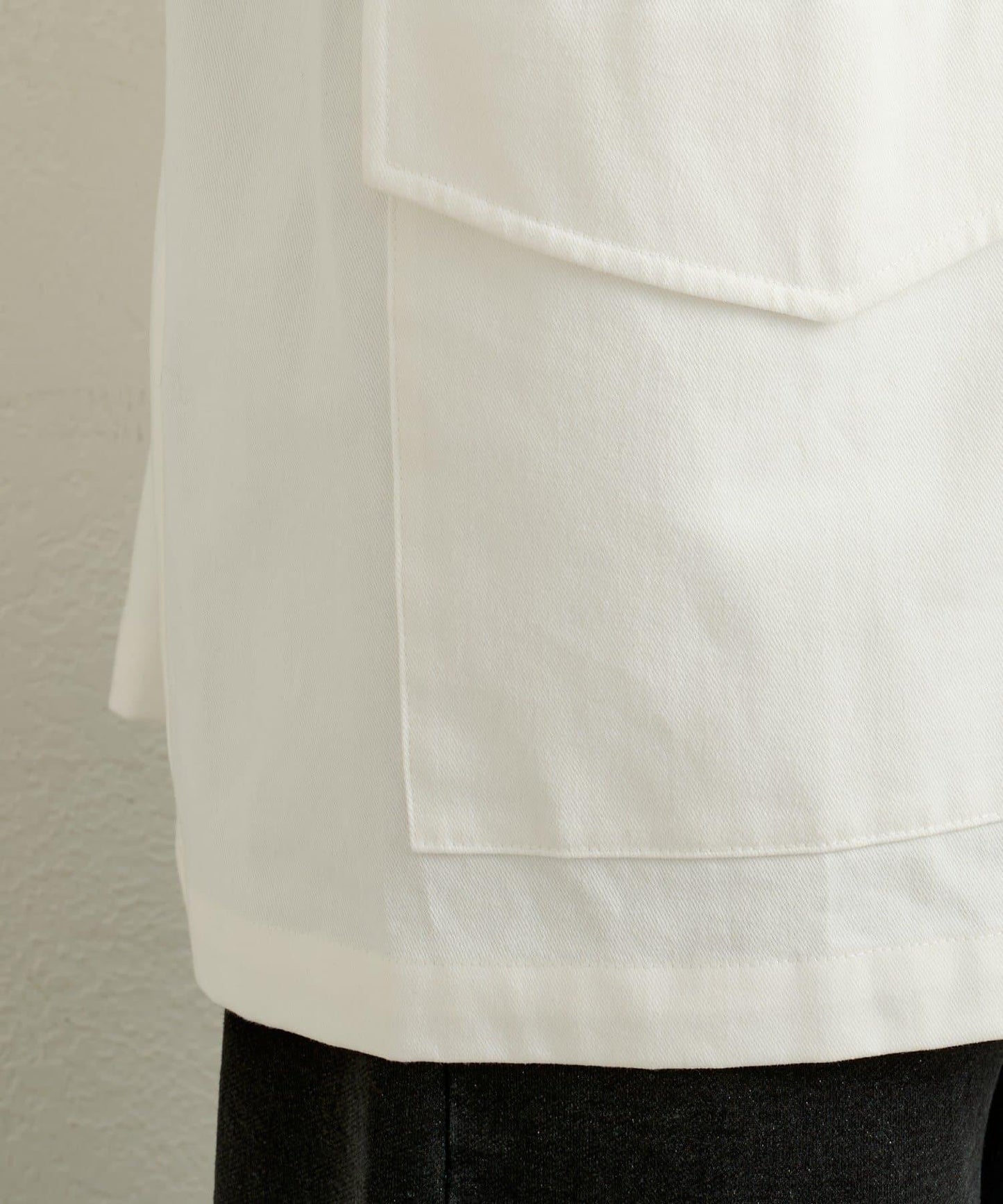 帶領口蕾絲裝飾軍旅風夾克