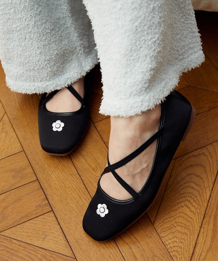 刺繡緞面芭蕾舞鞋