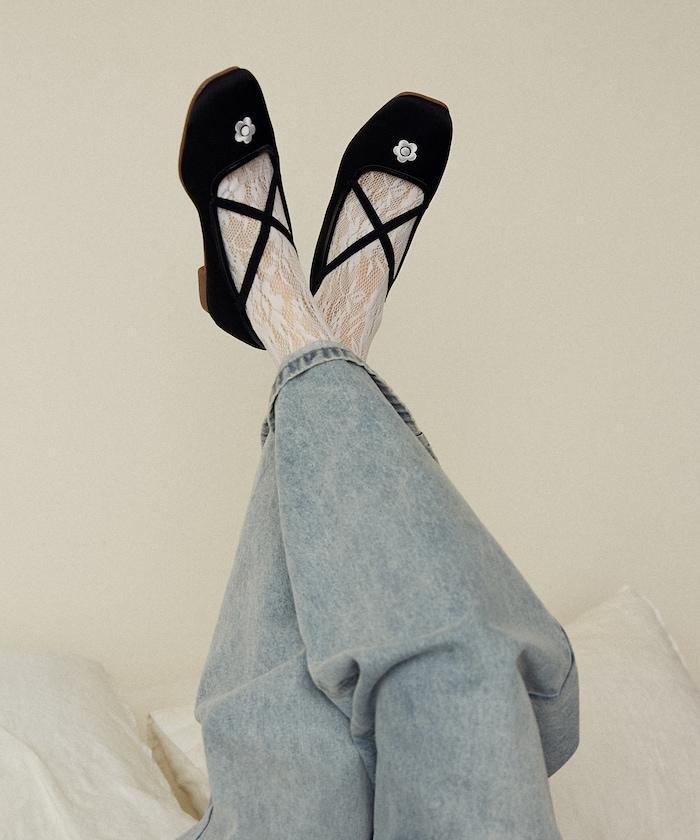 刺繡緞面芭蕾舞鞋