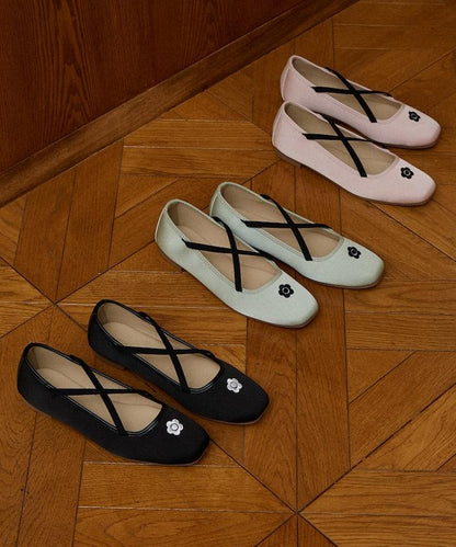 刺繡緞面芭蕾舞鞋