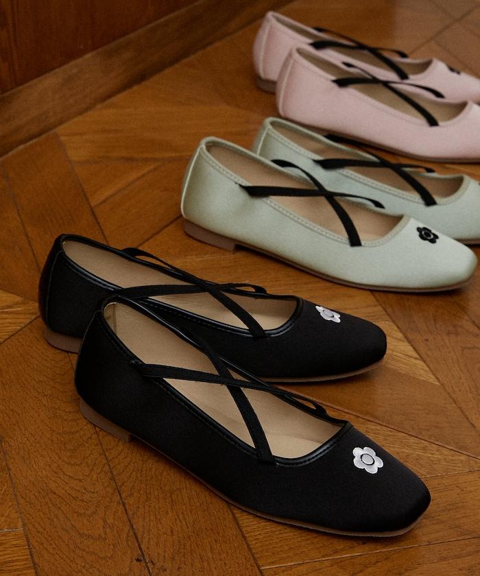 刺繡緞面芭蕾舞鞋