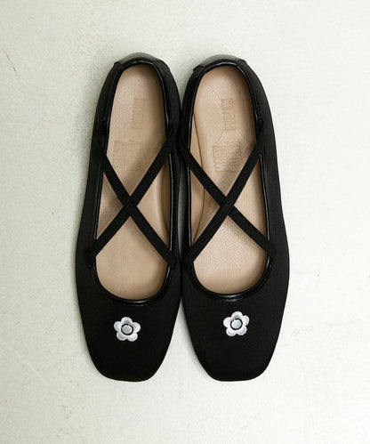 刺繡緞面芭蕾舞鞋