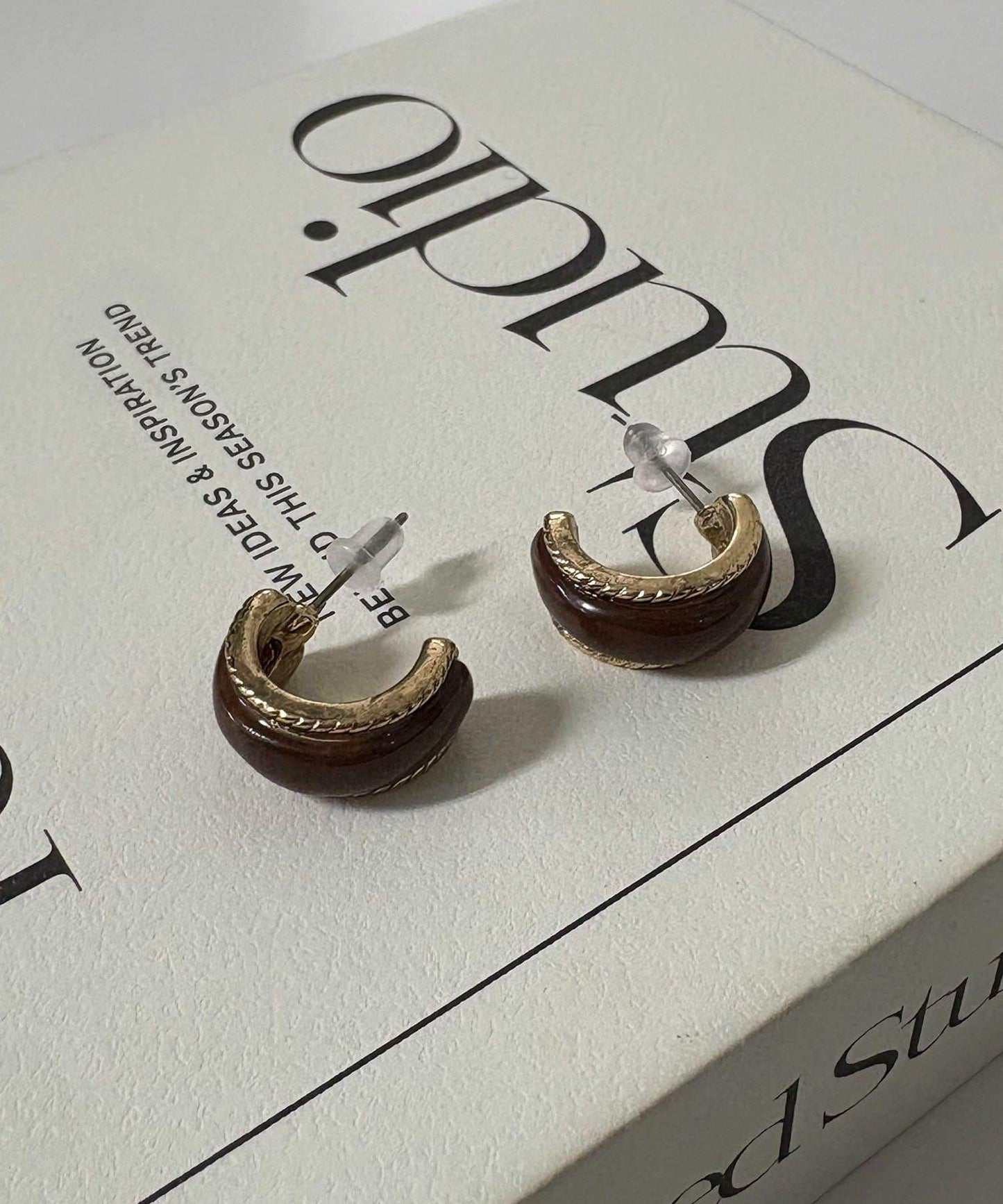 GOLDY 復古風石頭耳環