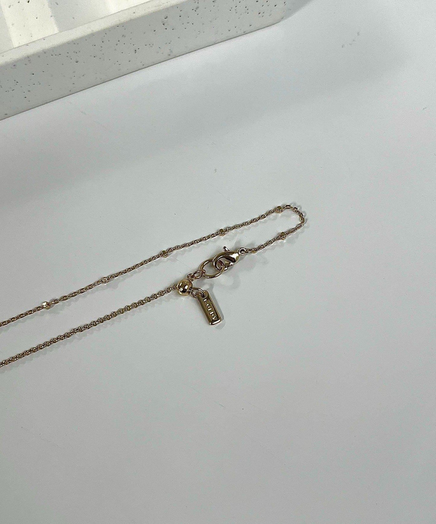 GOLDY 曼德爾珍珠項鍊