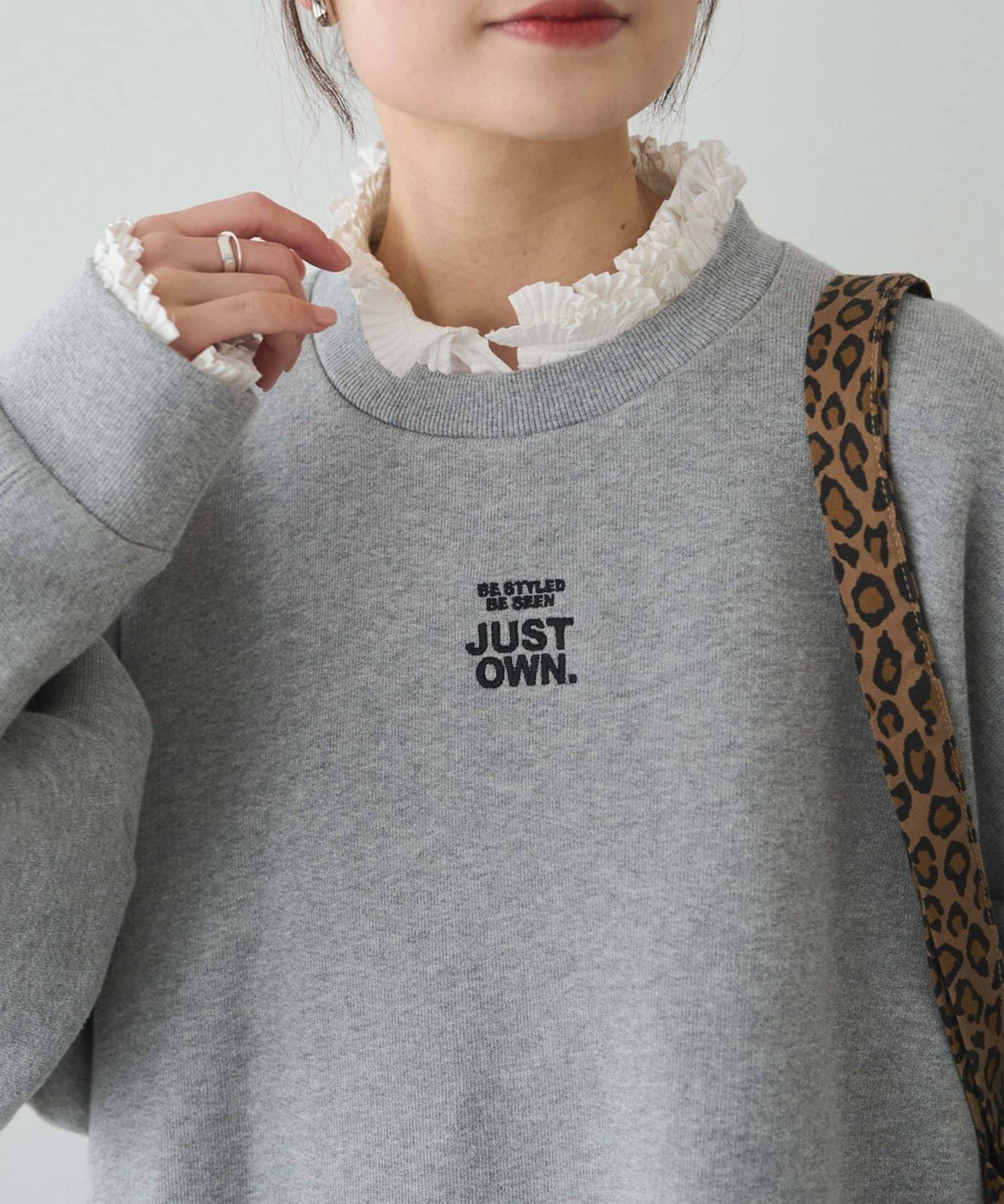 內加絨標誌刺繡衛衣