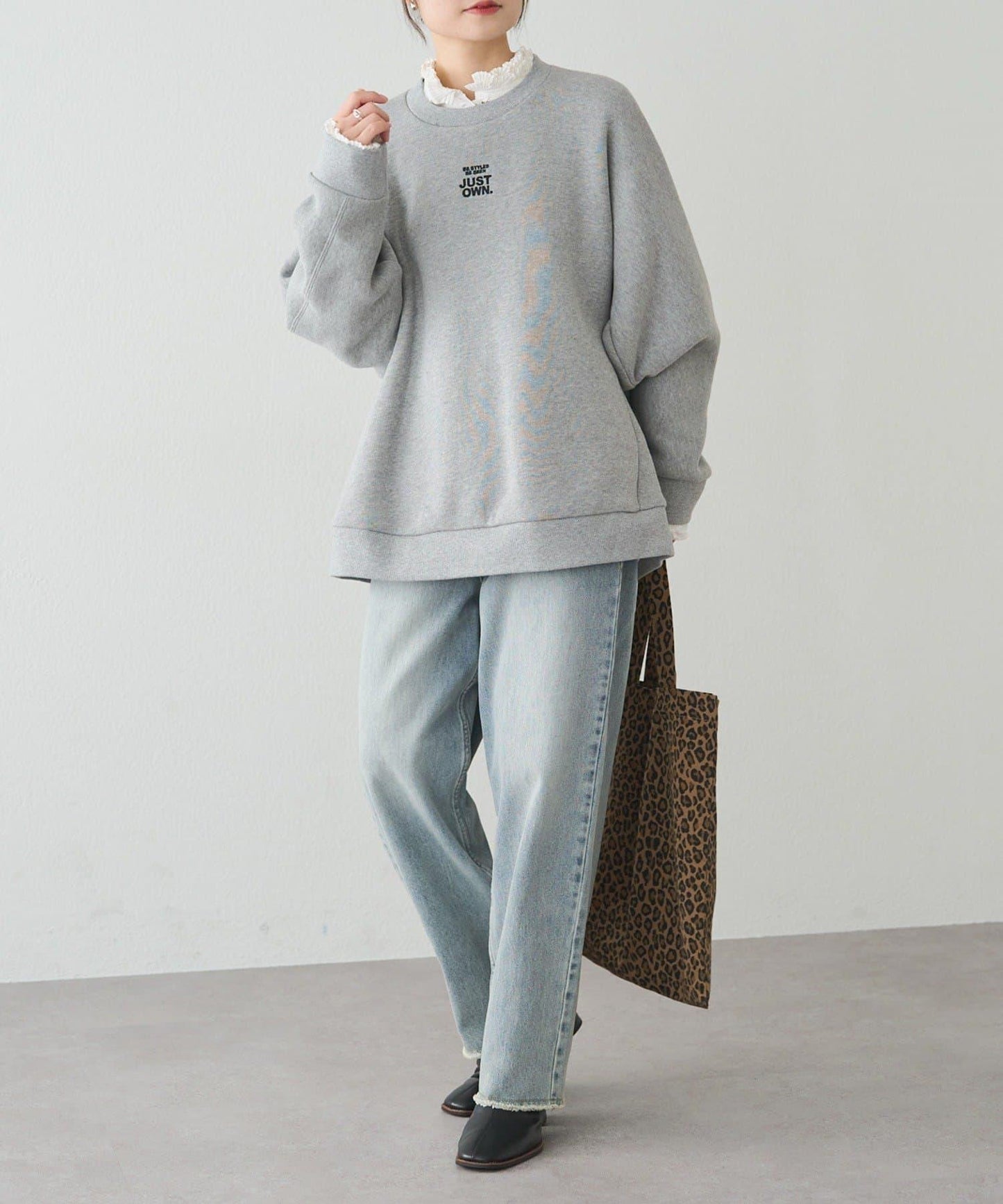 內加絨標誌刺繡衛衣