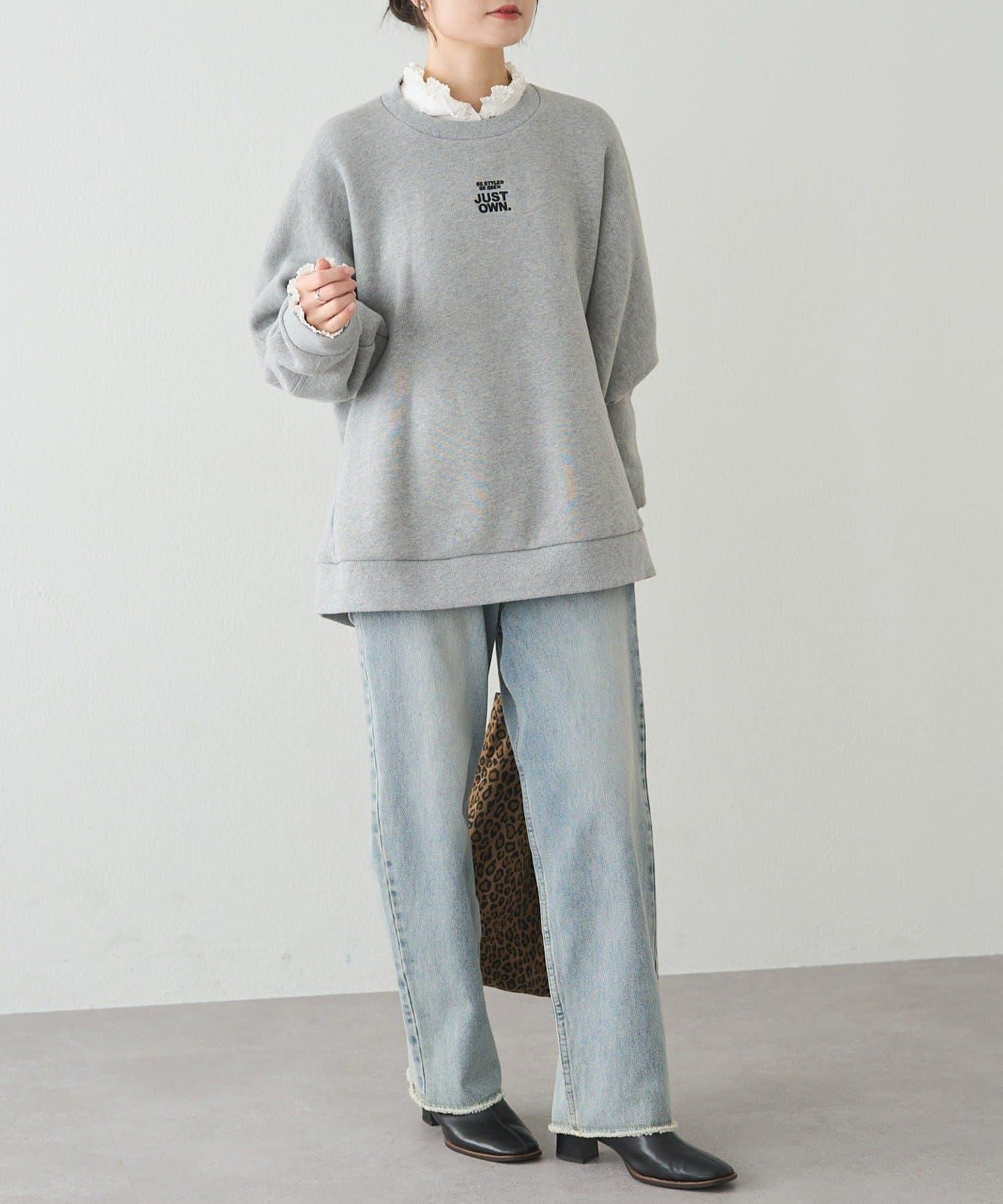 內加絨標誌刺繡衛衣