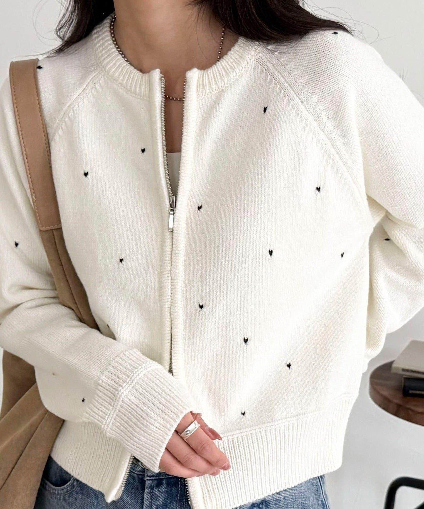 手工刺繡愛心拉鍊開衫