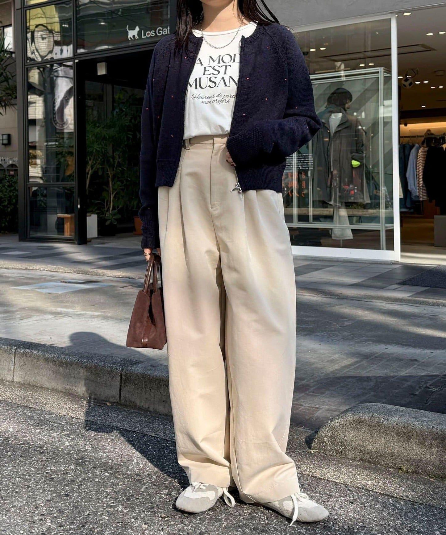 手工刺繡愛心拉鍊開衫