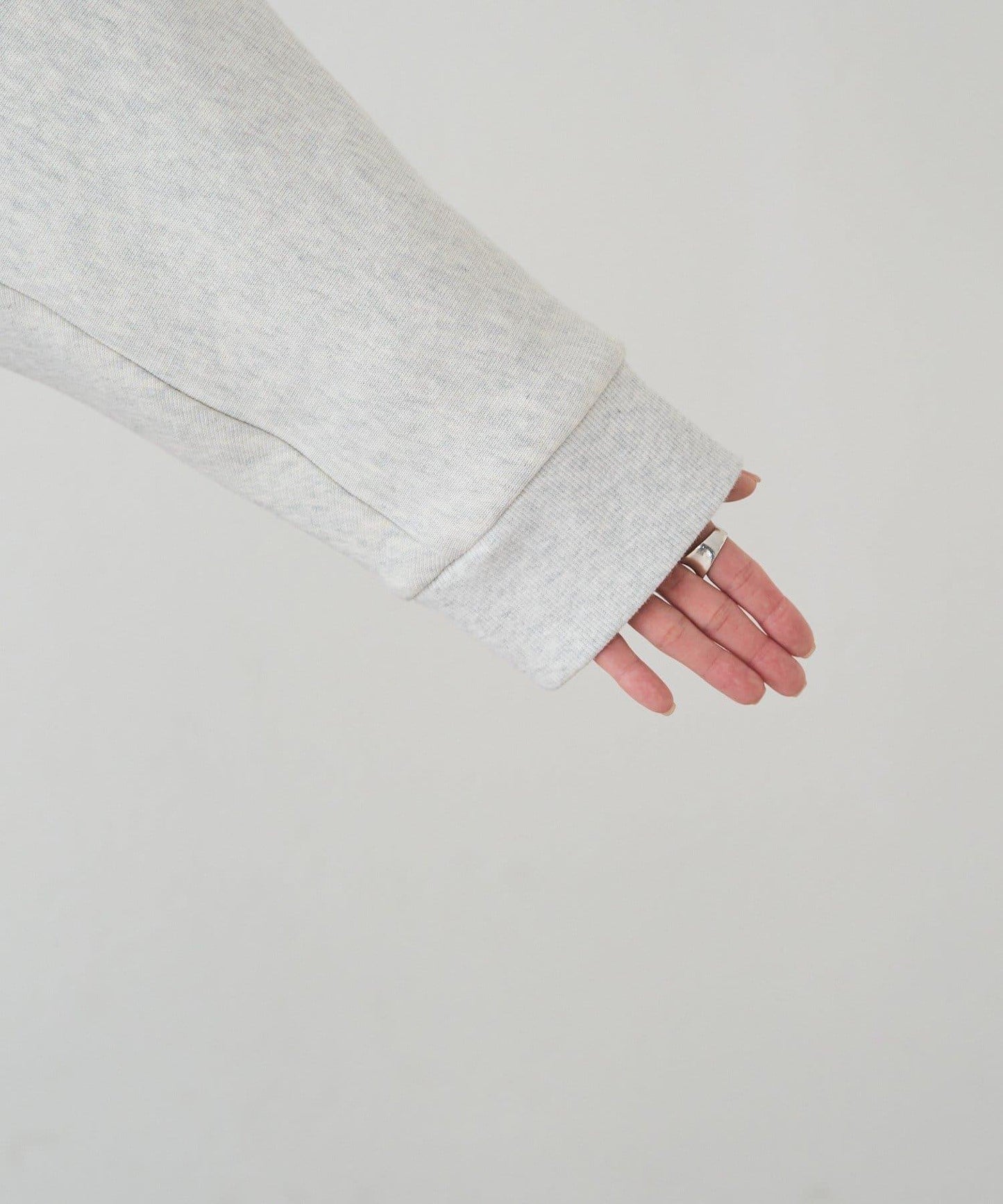 內加絨標誌刺繡衛衣