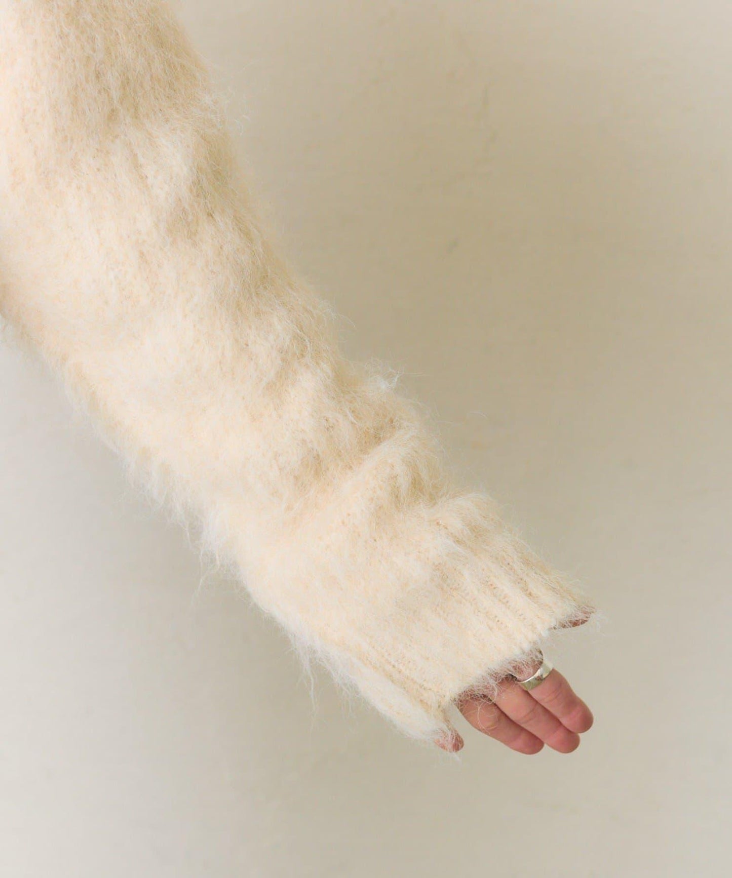 磨毛V領針織套頭衫