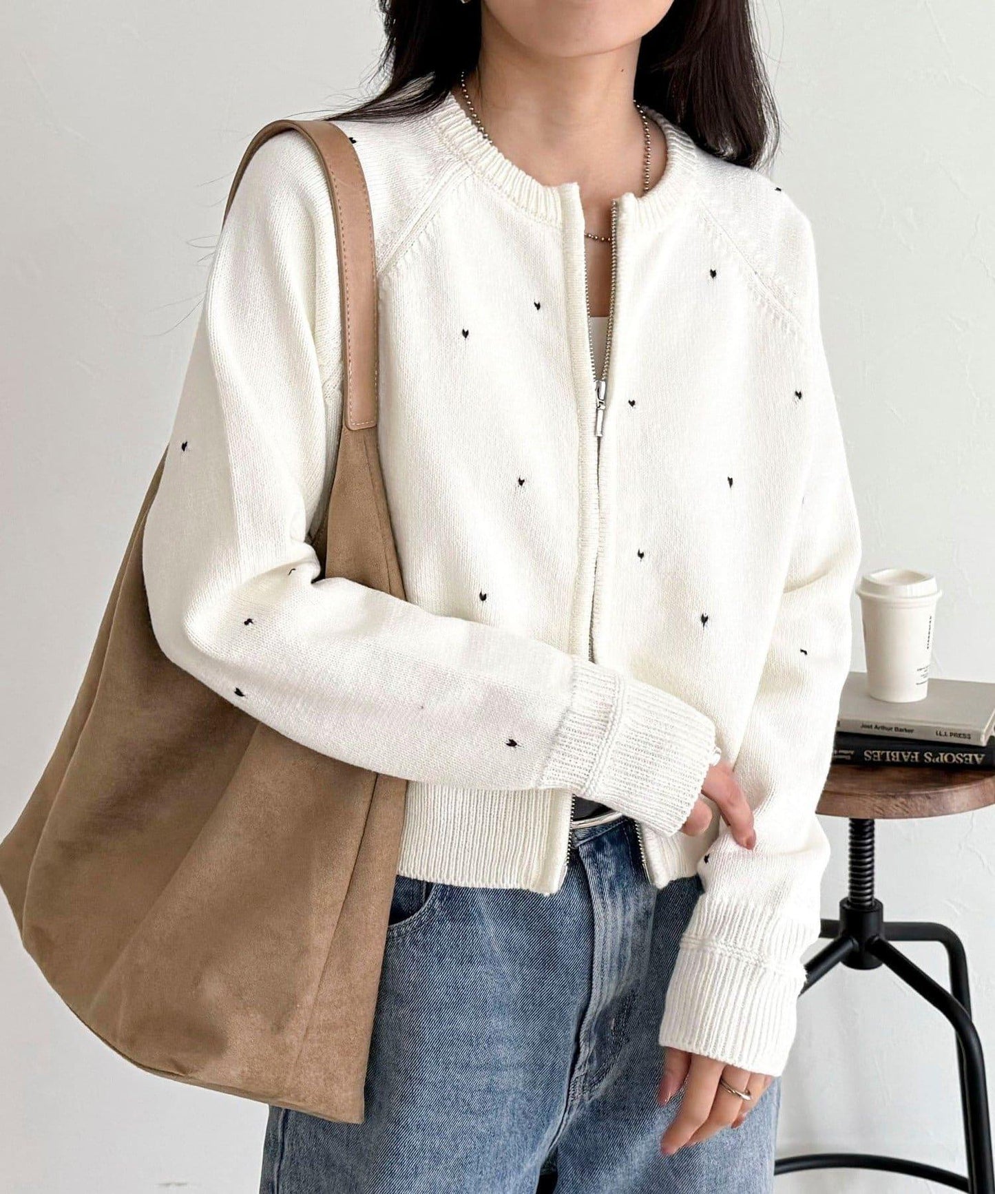 手工刺繡愛心拉鍊開衫