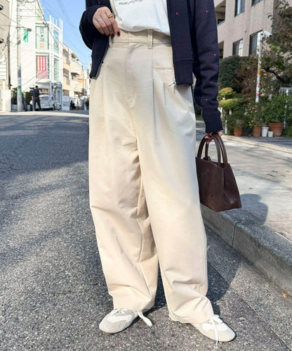 設計款口袋休閒長褲