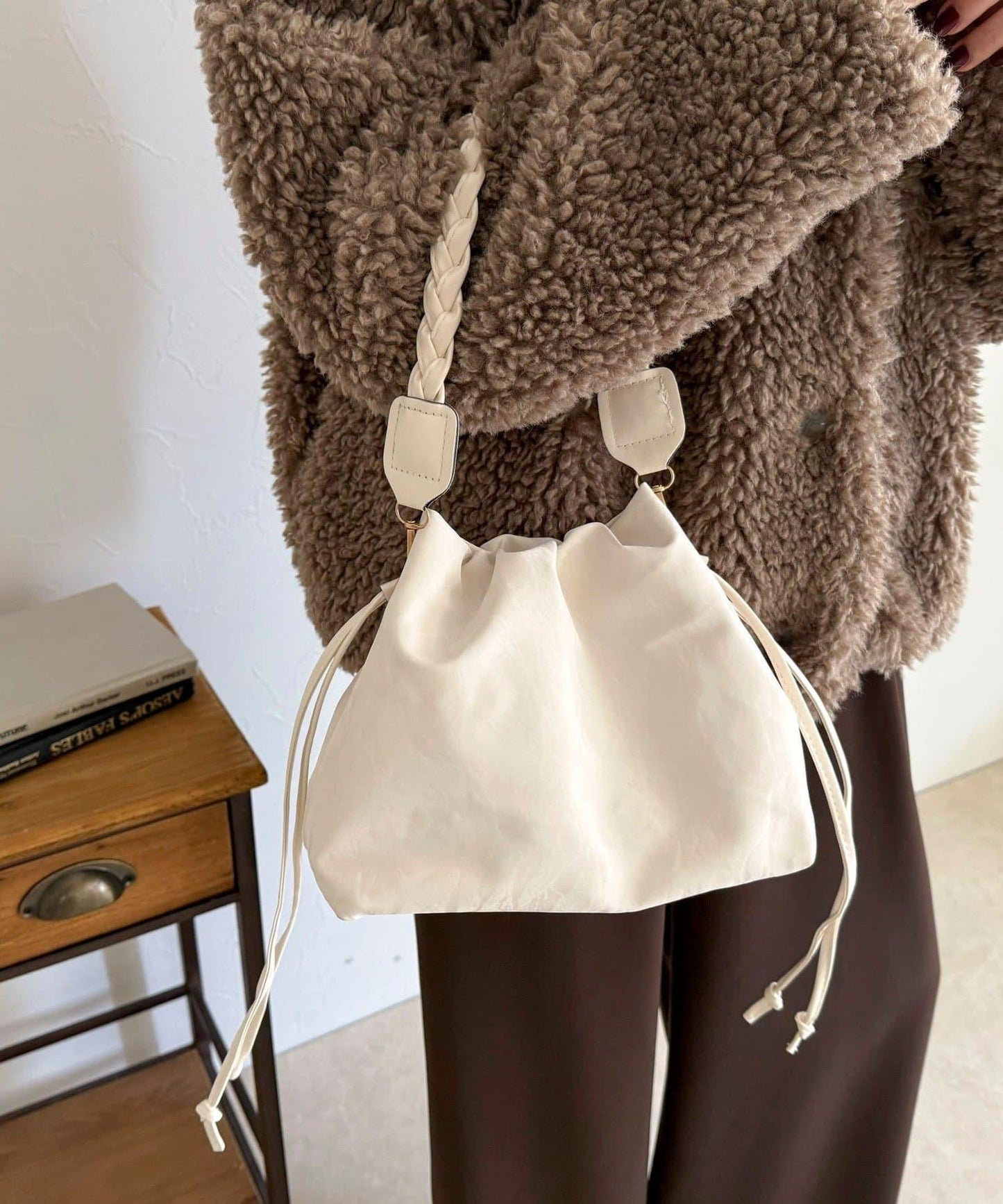 三股編織手柄束口包