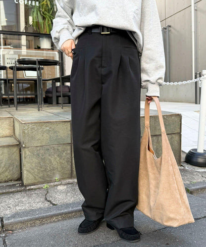 設計款口袋休閒長褲