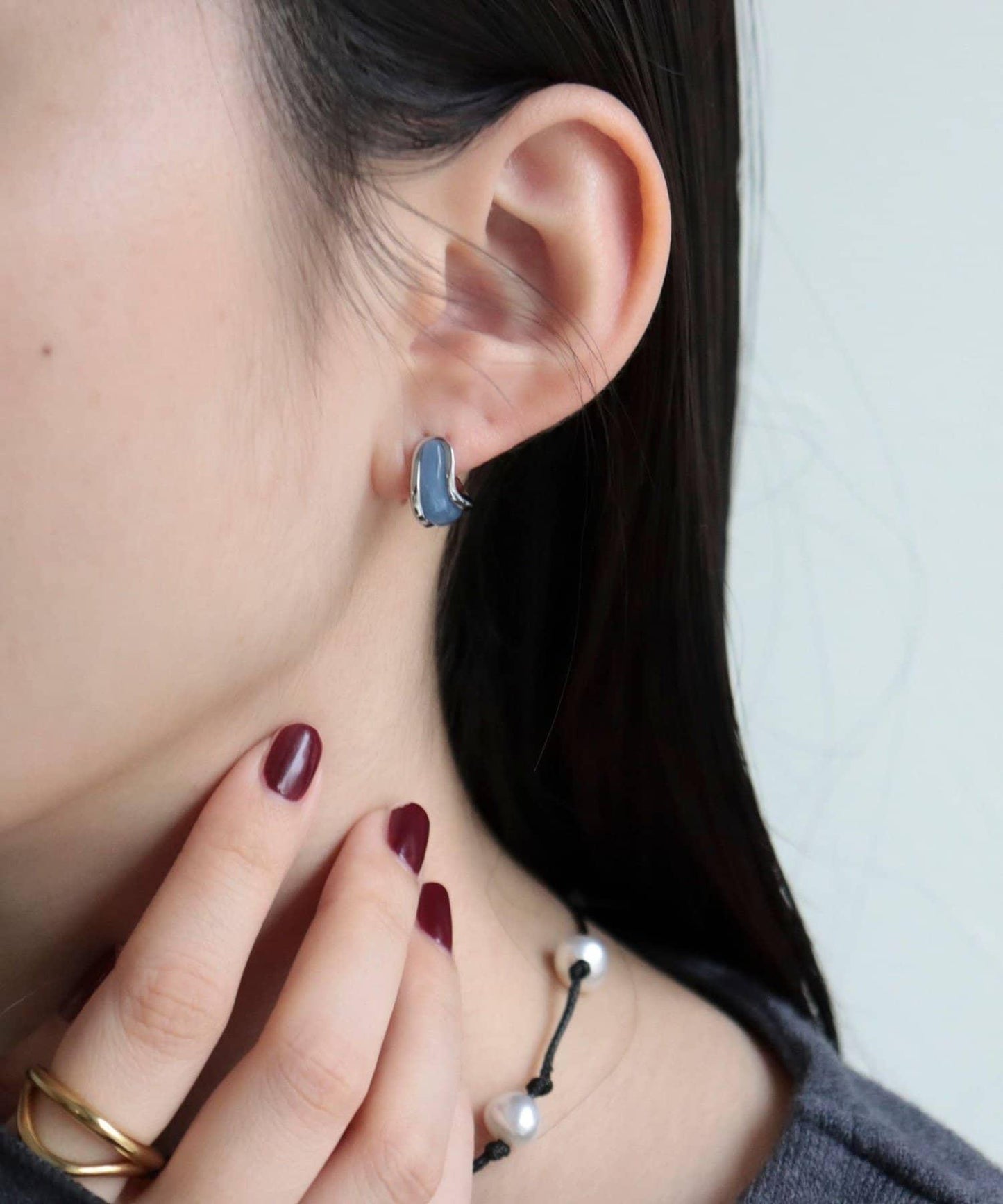 彩色寶石一觸式耳環