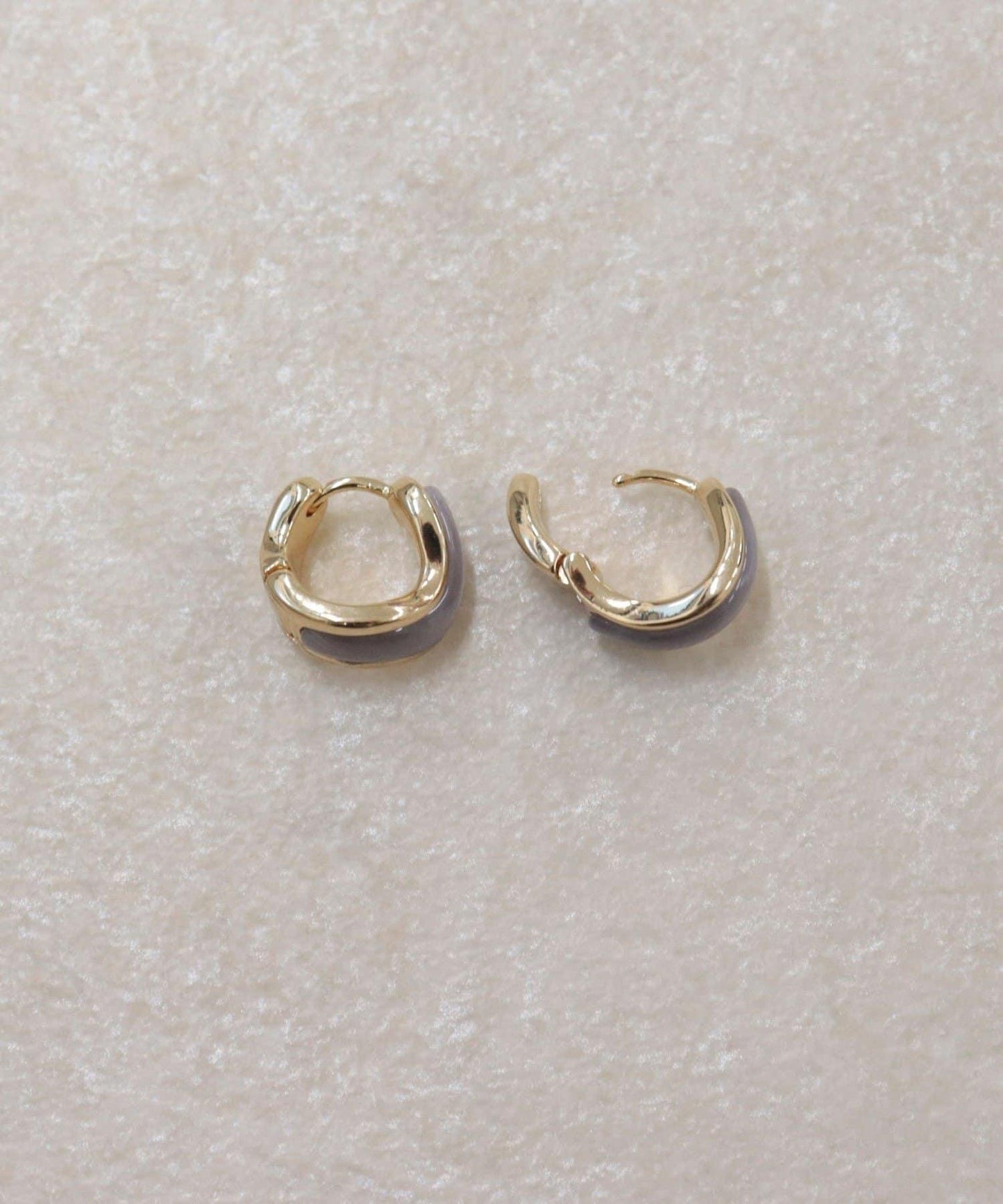 彩色寶石一觸式耳環