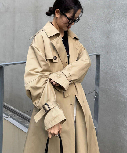 【每次即售罄的人氣單品】袖子蓬鬆設計風衣