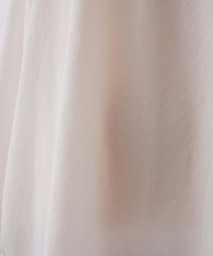 後背垂墜T恤襯衫