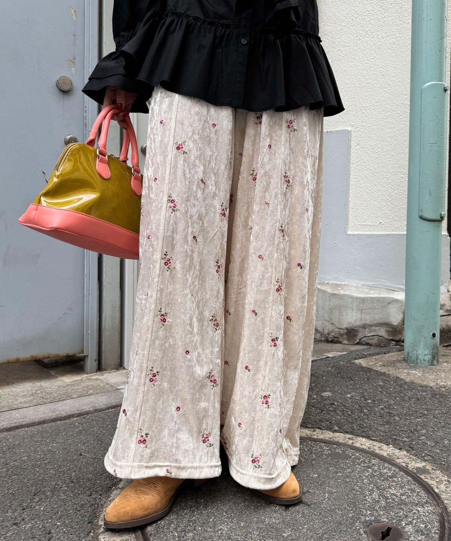 水鑽花卉刺繡天鵝絨寬腿褲