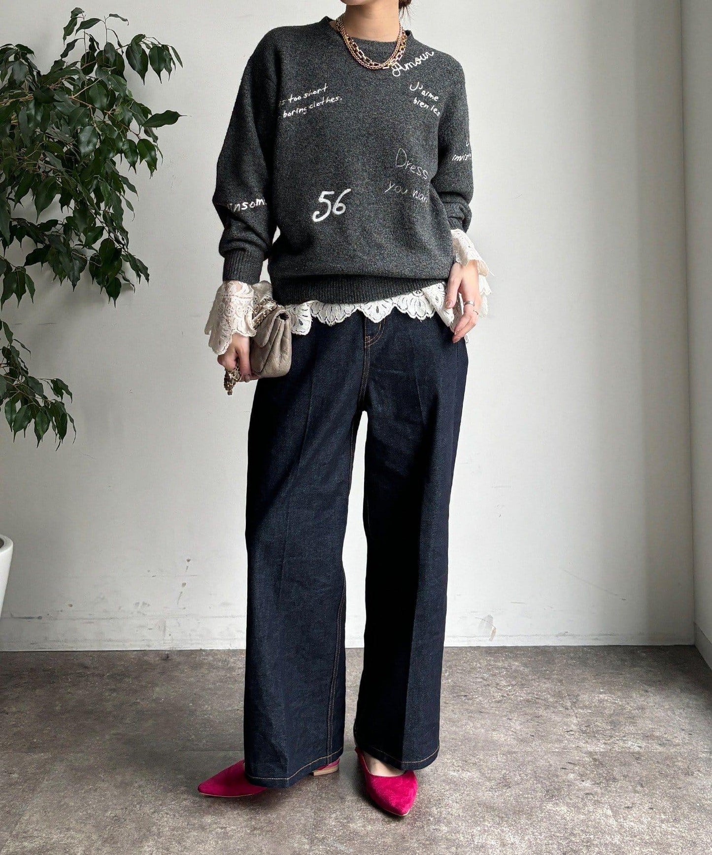 字母刺繡套頭衫