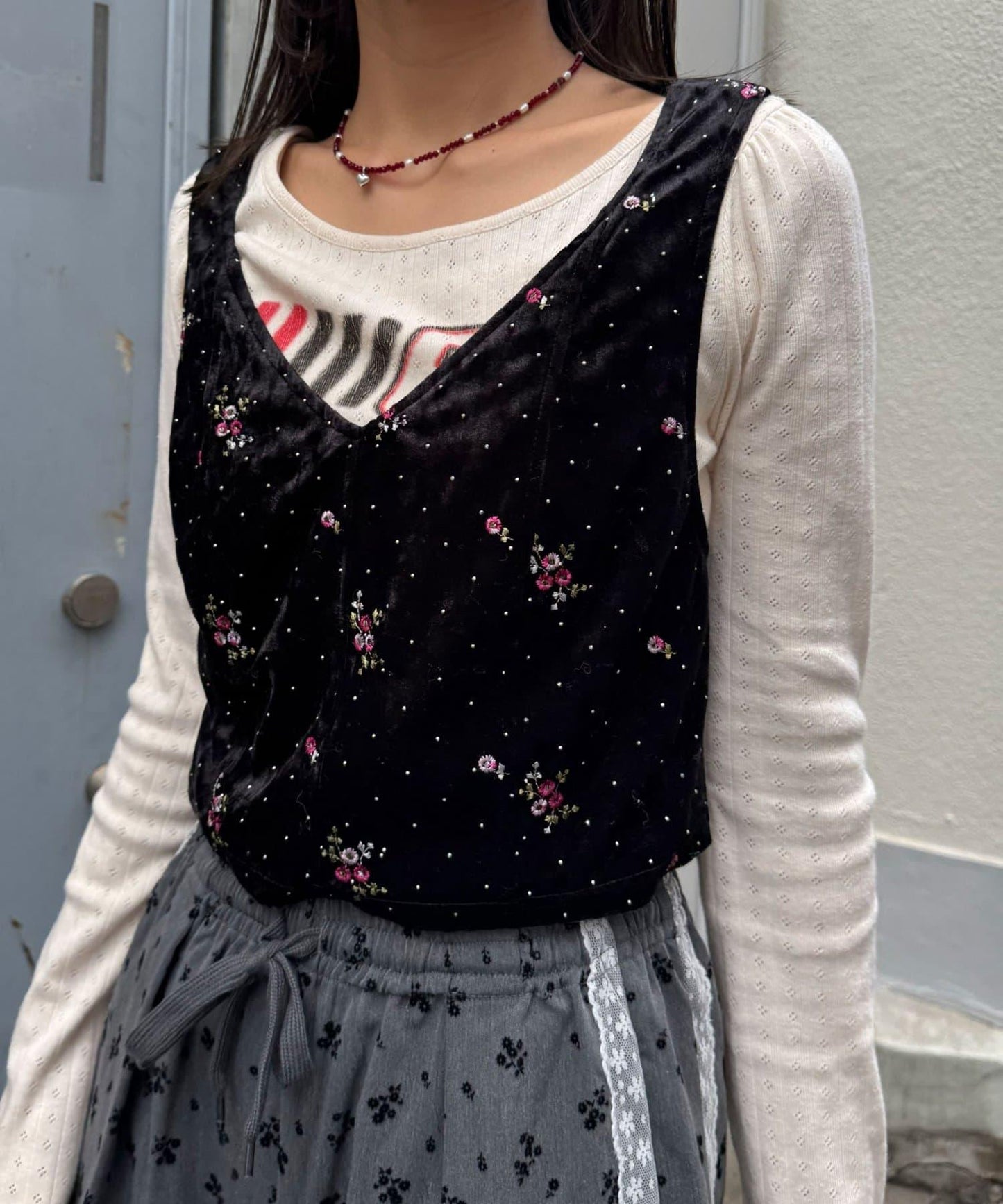 水鑽花卉刺繡吊帶背心