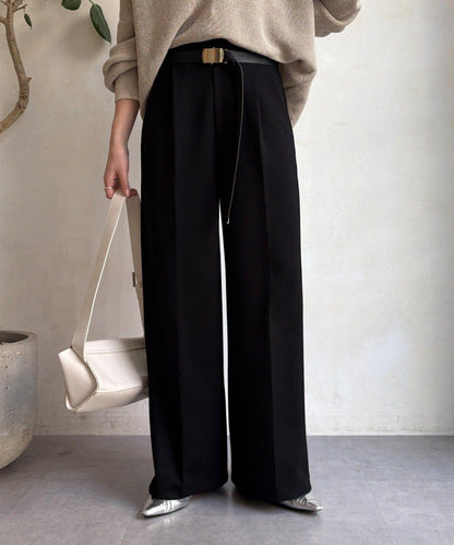 中縫壓褶西裝褲