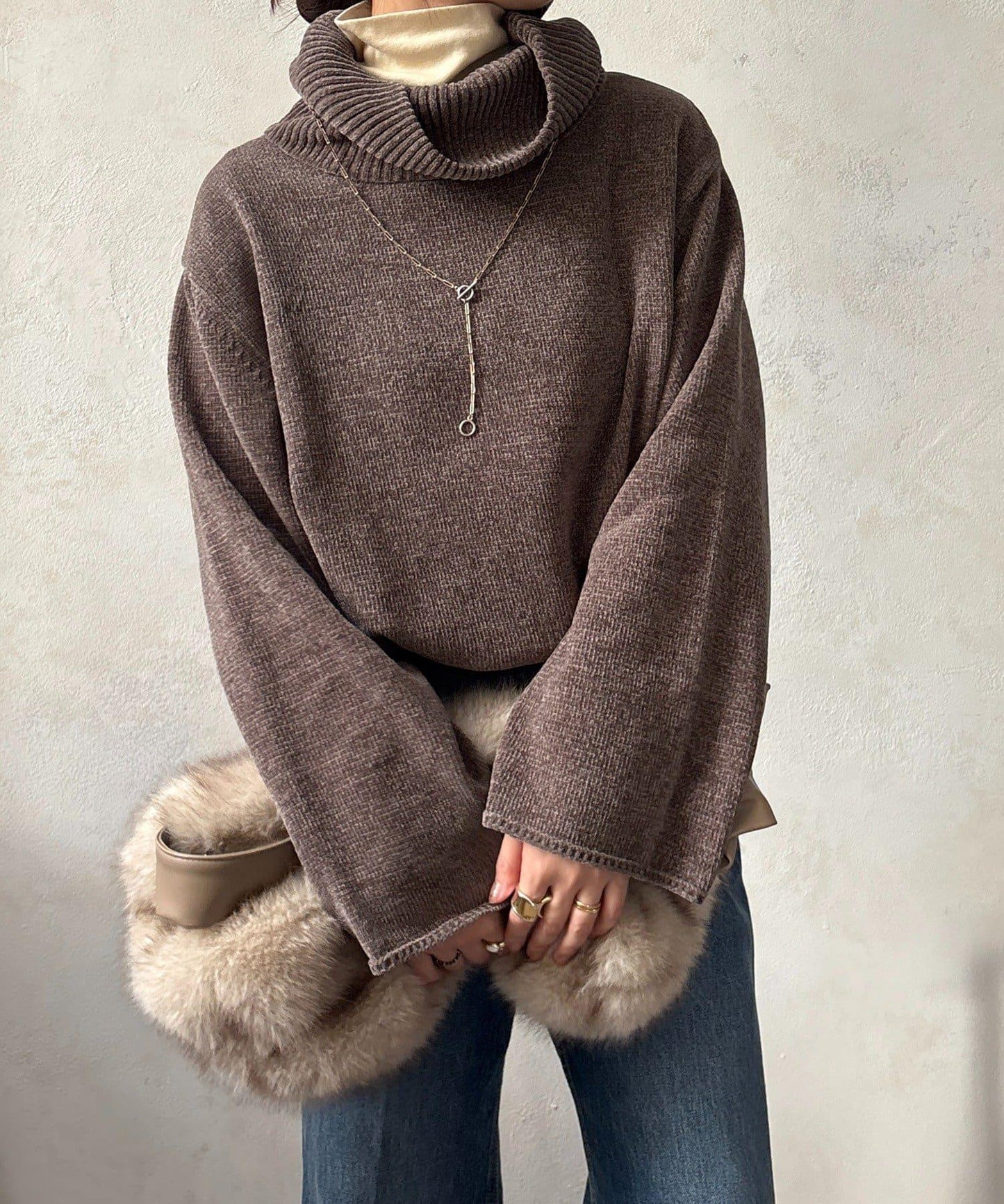 燈芯絨高領套頭衫