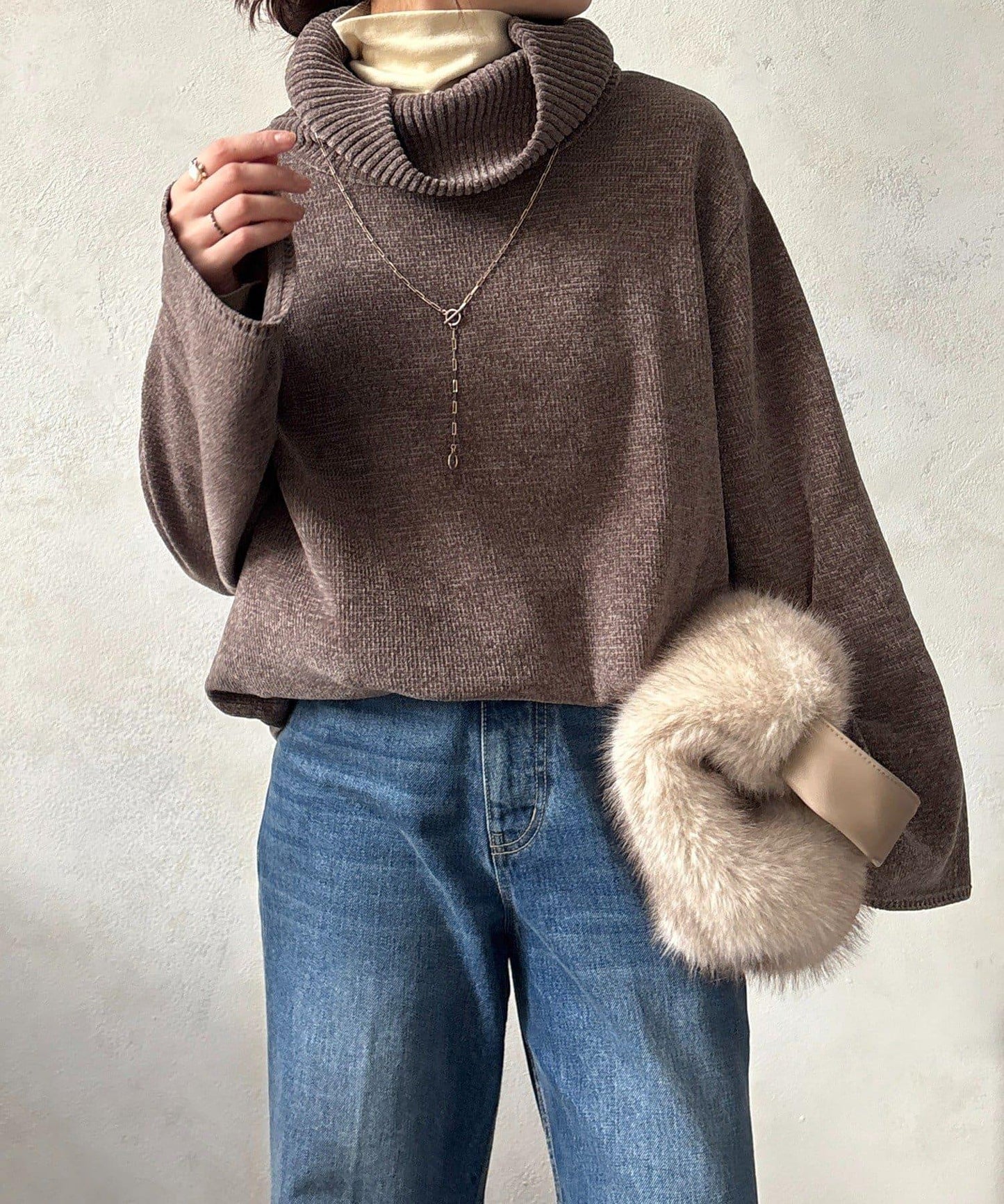 燈芯絨高領套頭衫