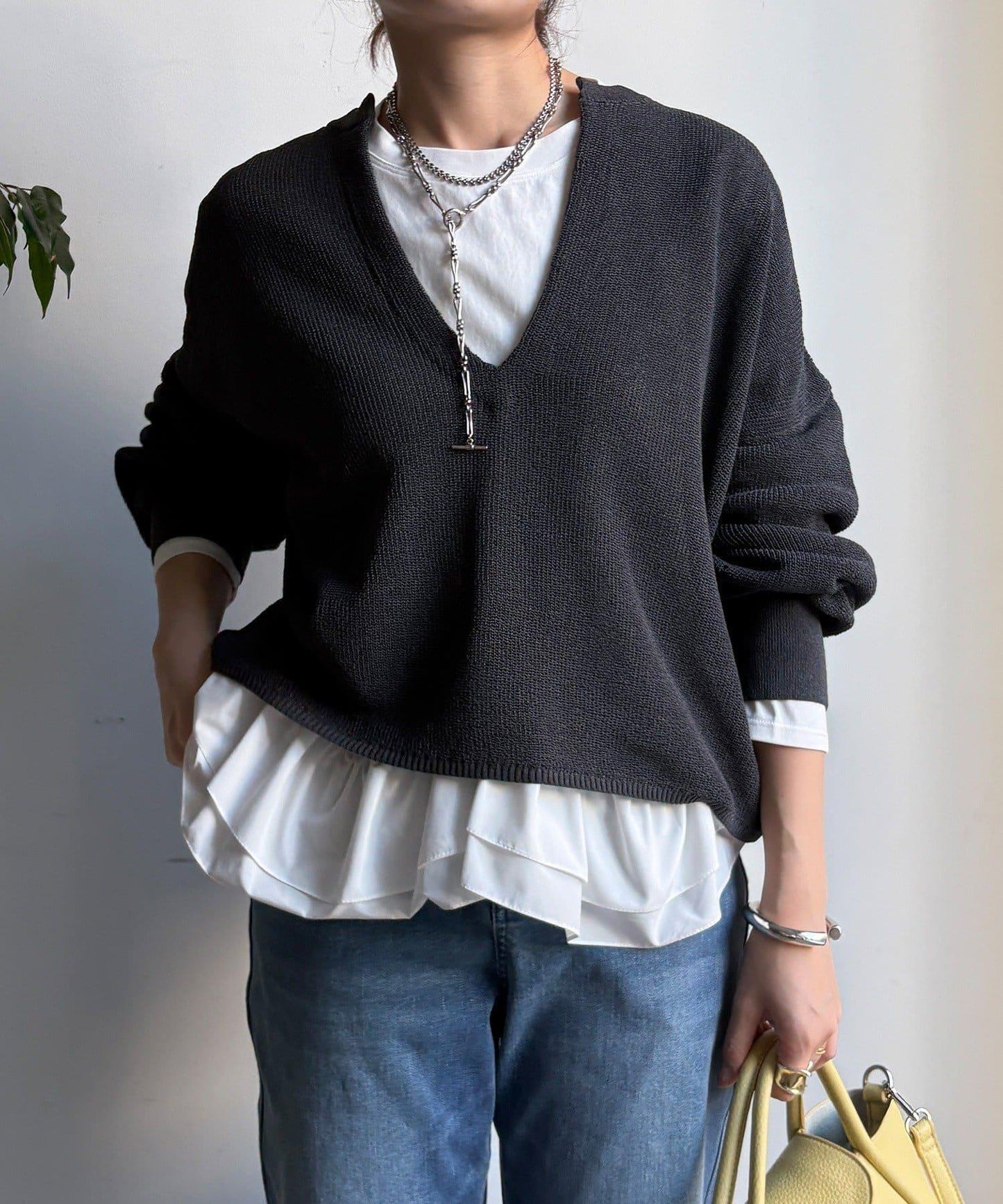 下襬異材質拼接荷葉邊T恤