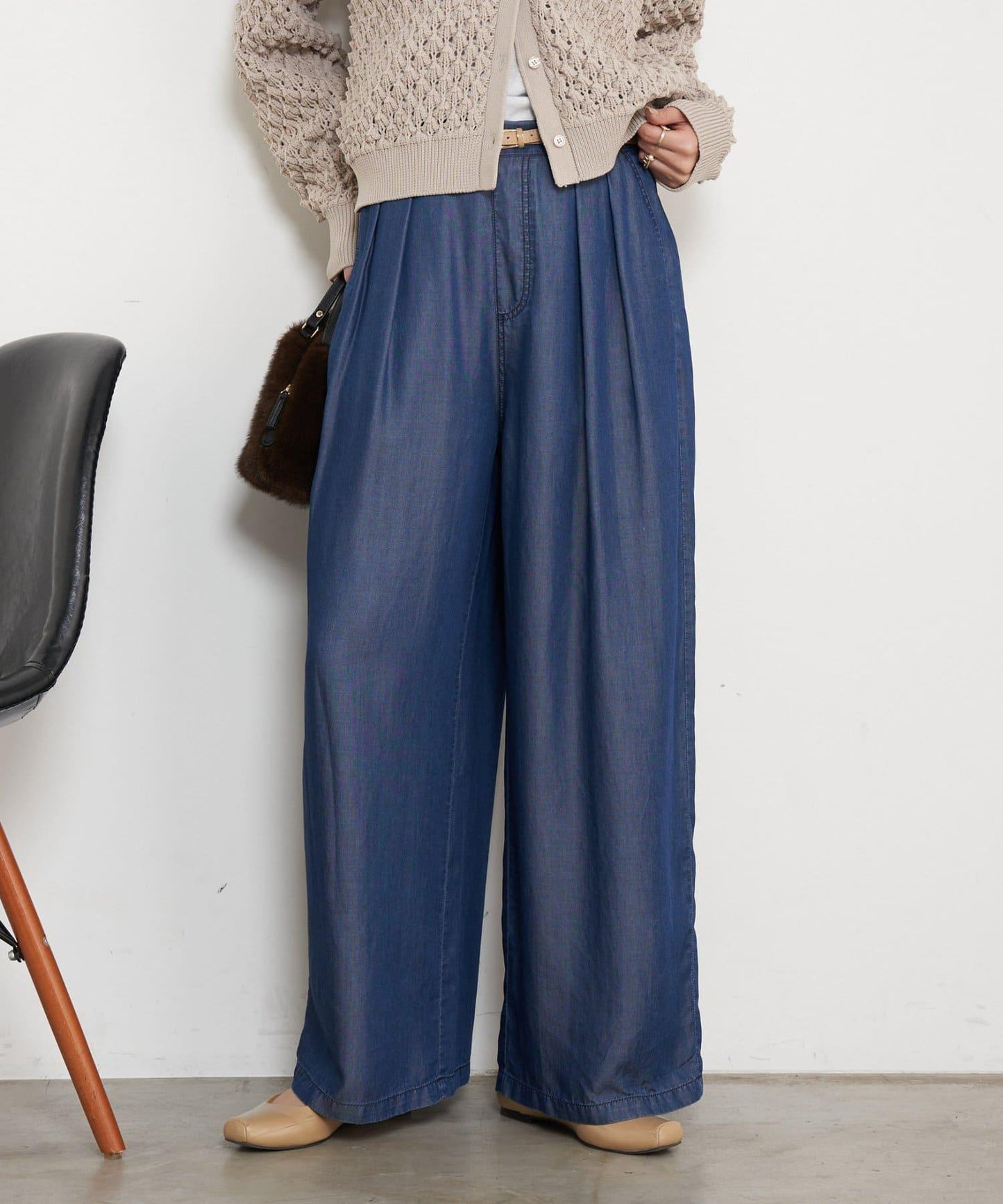 天絲褶皺寬腿褲