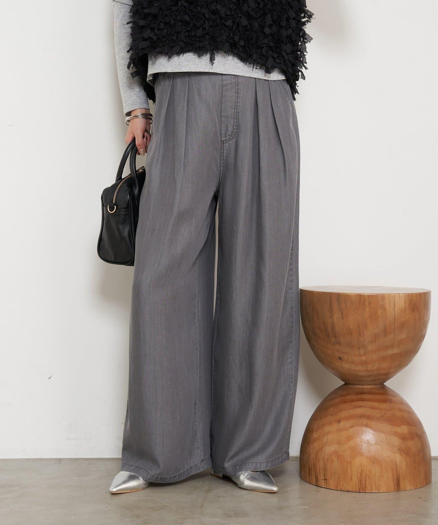 天絲褶皺寬腿褲